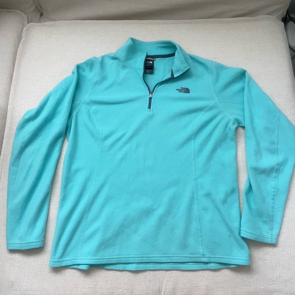 The North Face Men's Aqua Quarter-Zip Sweater